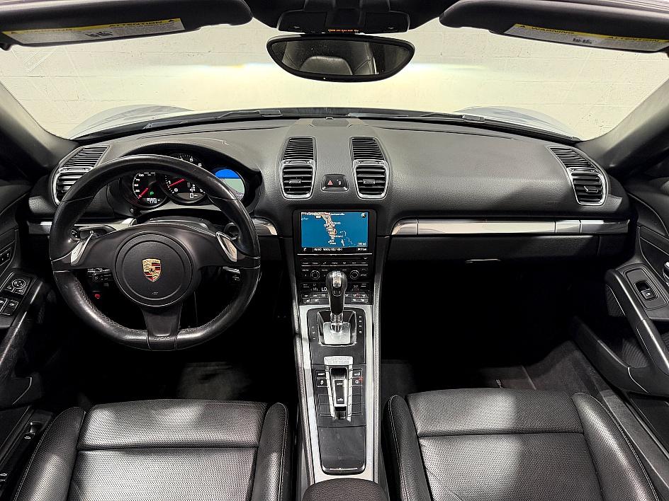 Porsche Boxster - Thumbnail 9