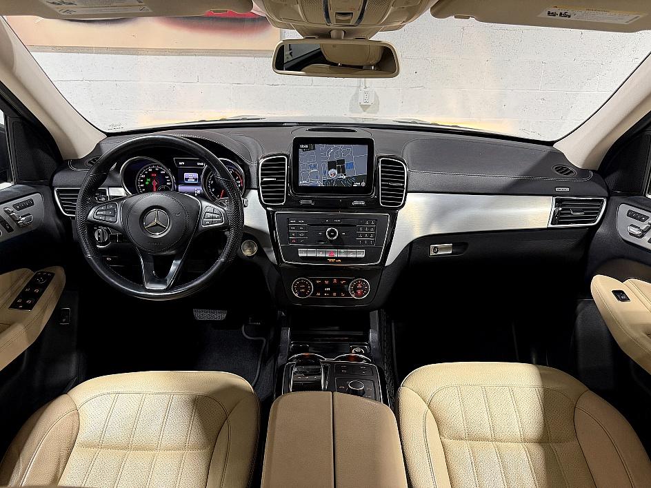 Mercedes-Benz Gls 450 - Thumbnail 3