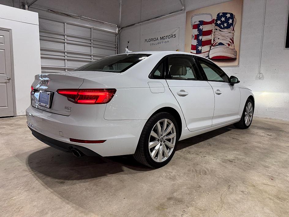 Audi A4 Ultra Premium - Thumbnail 4