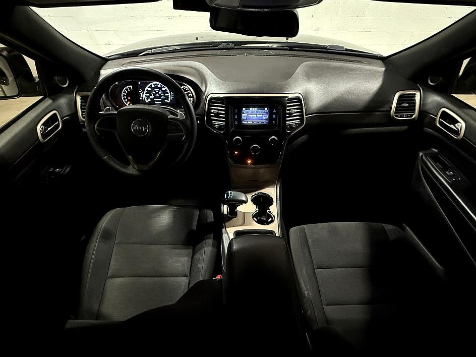 Jeep Grand Cherokee Laredo - Thumbnail 3