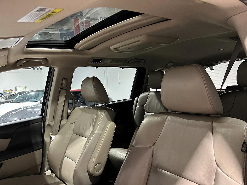 Honda Odyssey Ex-L - Thumbnail 6