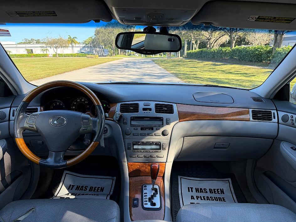 Lexus Es 330 - Thumbnail 3