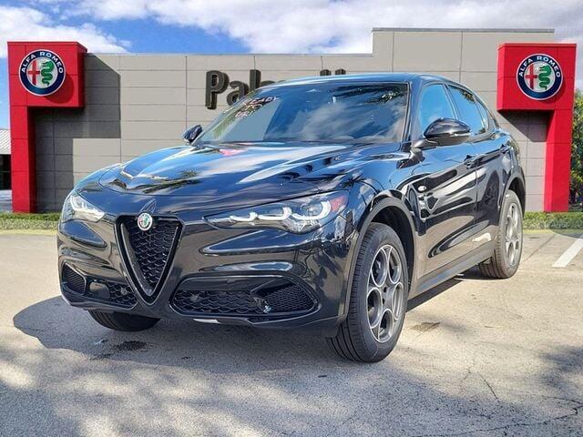 Alfa Romeo Stelvio - View 1