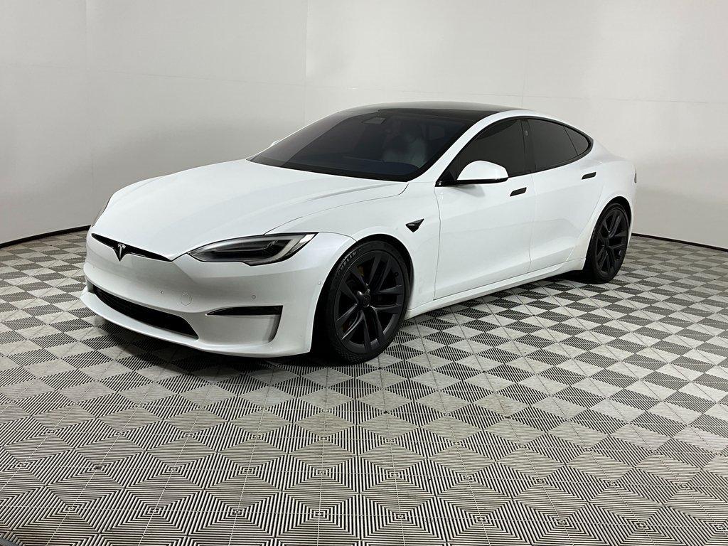 Tesla Model S Plaid - Thumbnail 2