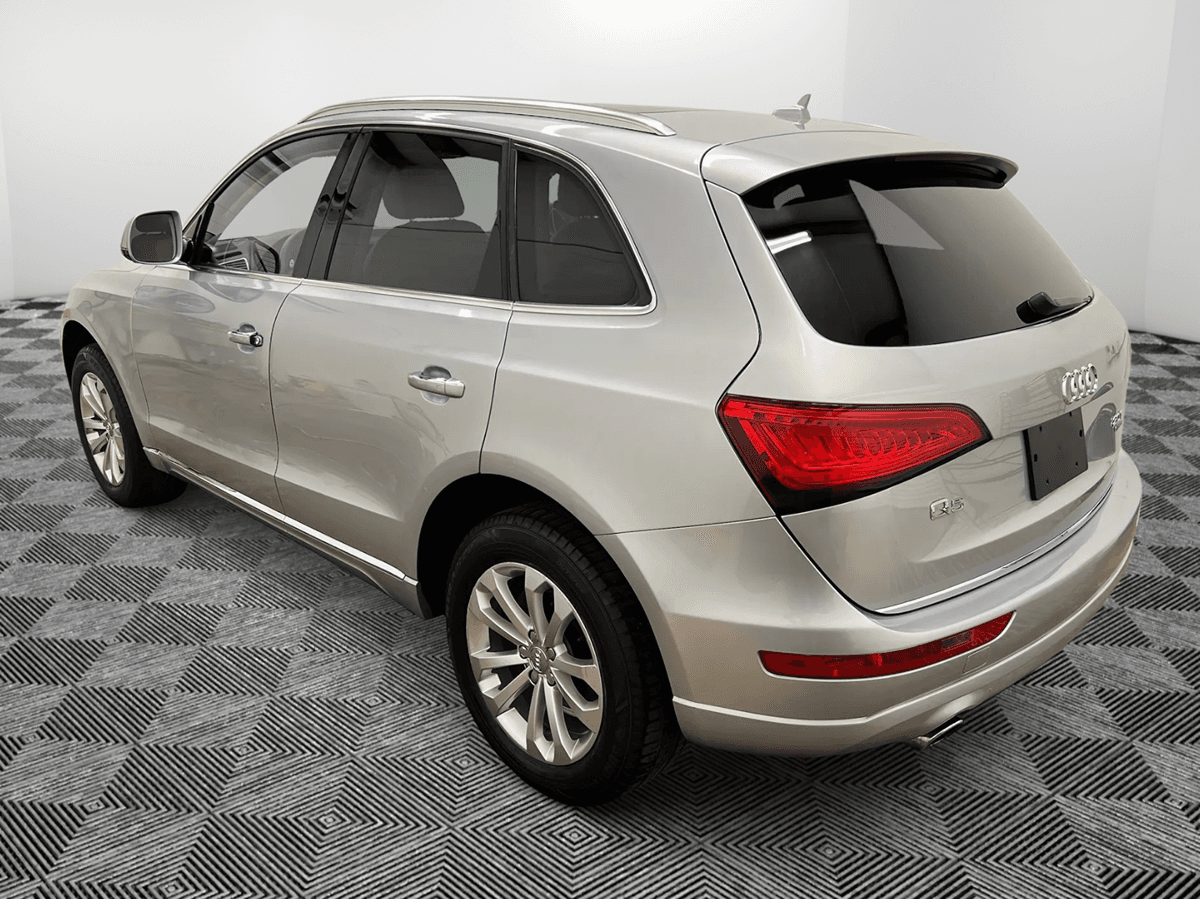Audi Q5 Premium - Thumbnail 6
