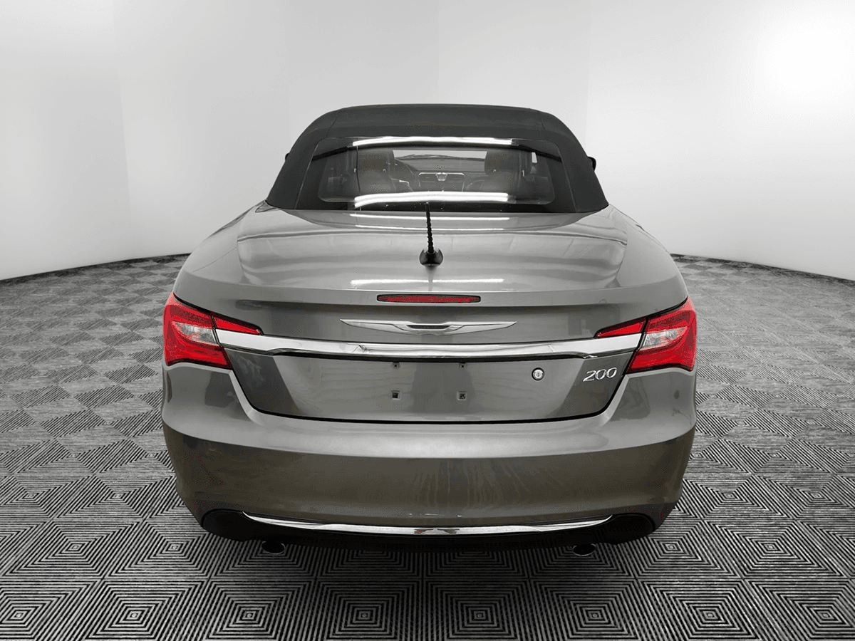 Chrysler 200 Limited - Thumbnail 6