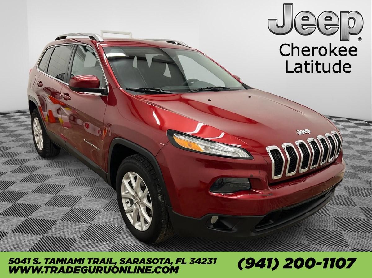 Jeep Cherokee Latitude - Thumbnail 2