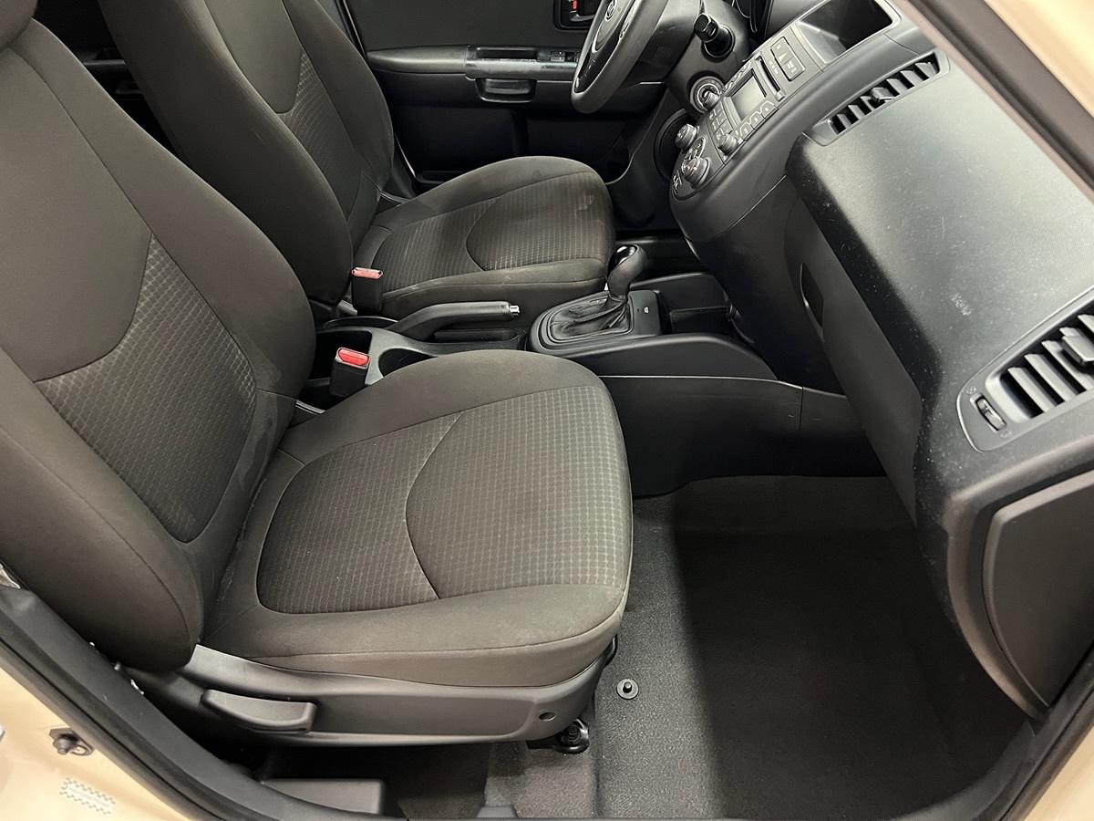 Kia Soul Base - Thumbnail 12