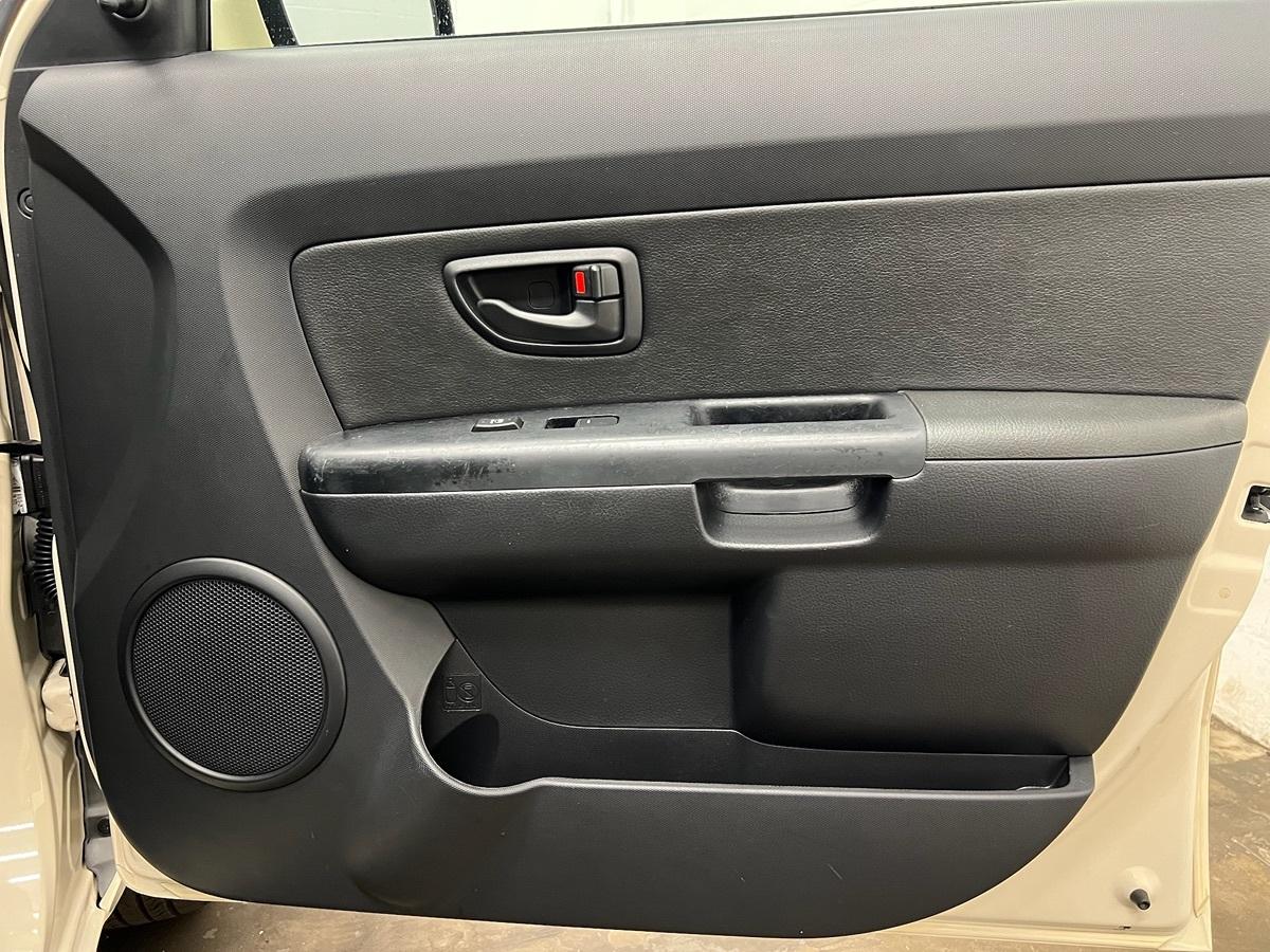 Kia Soul Base - Thumbnail 18