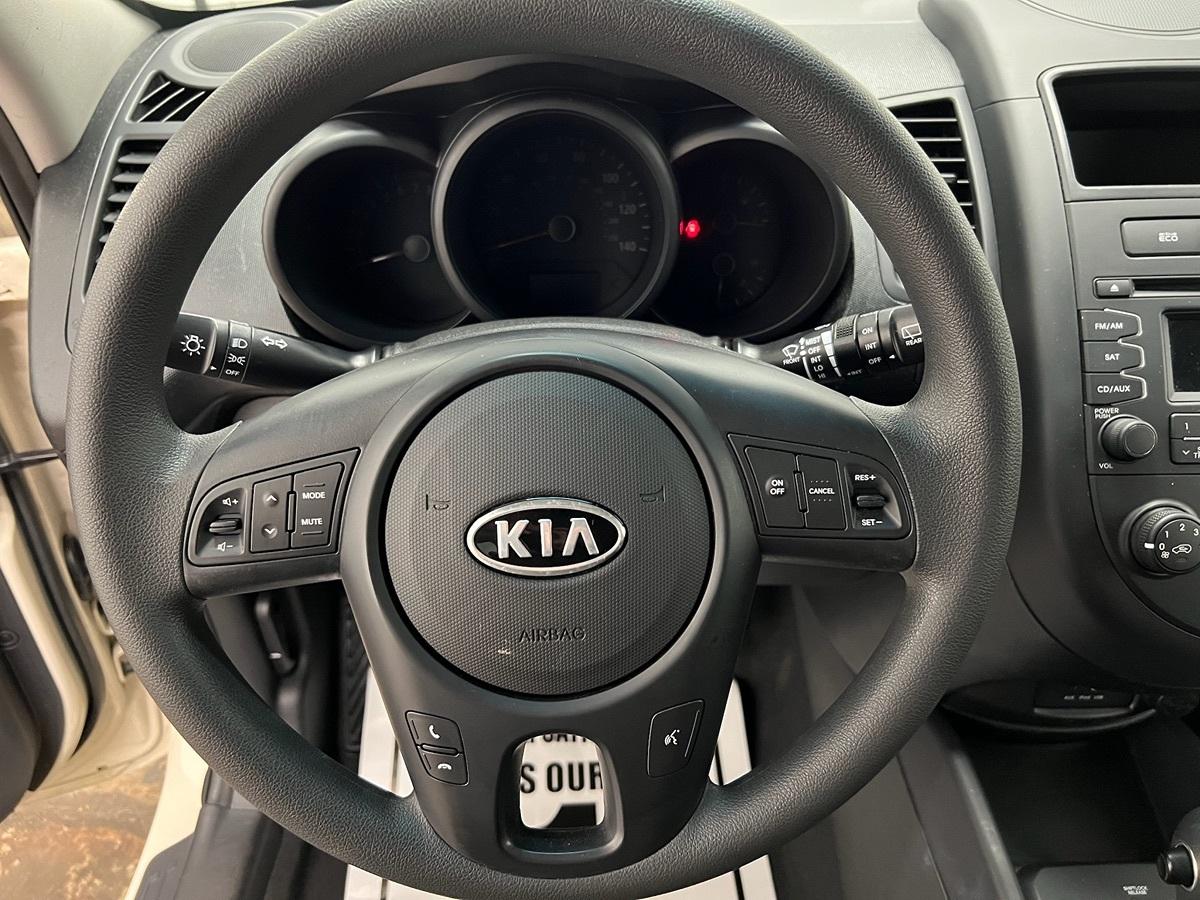 Kia Soul Base - Thumbnail 14