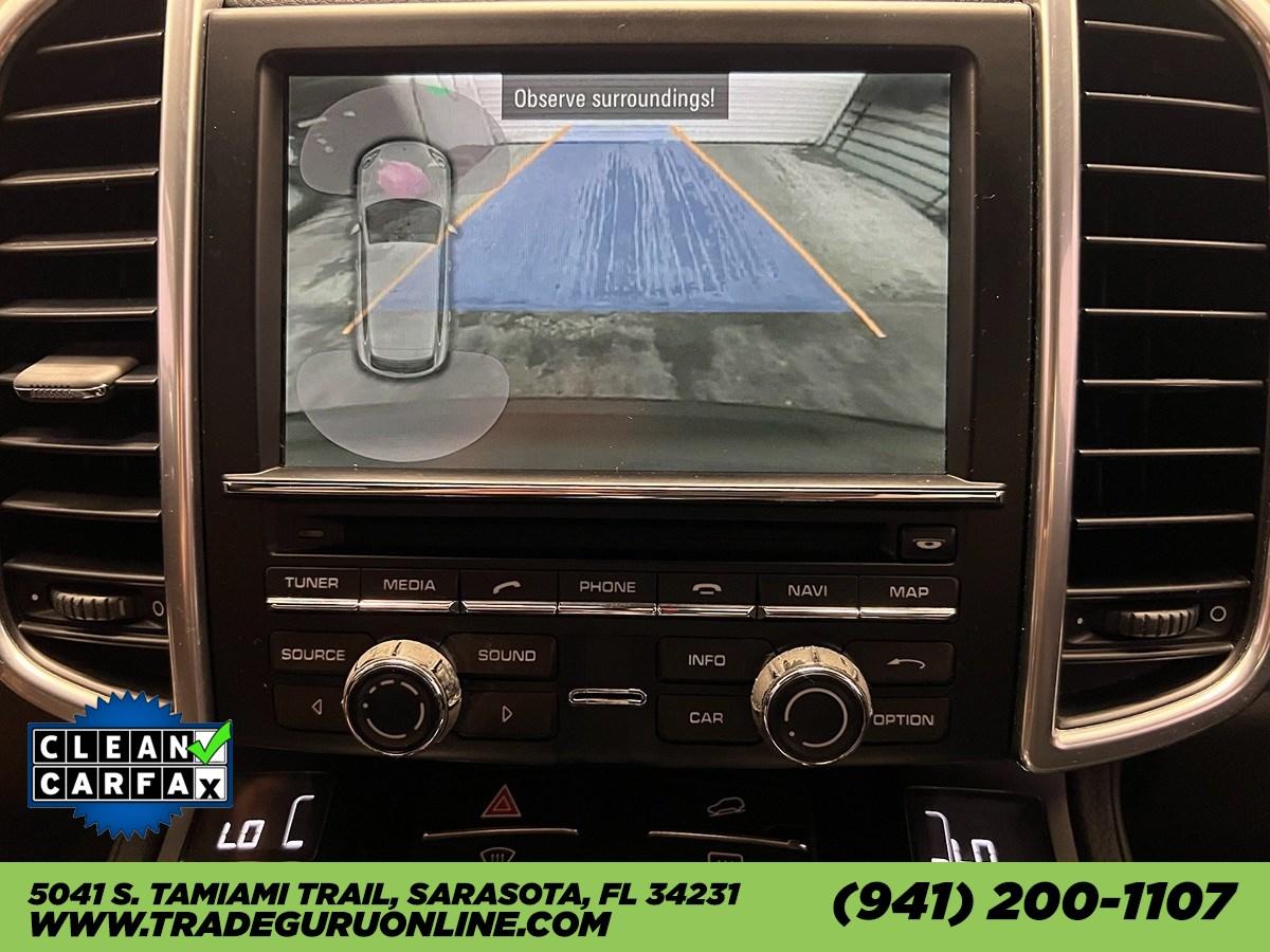 Porsche Cayenne Platinum Edition - Thumbnail 9