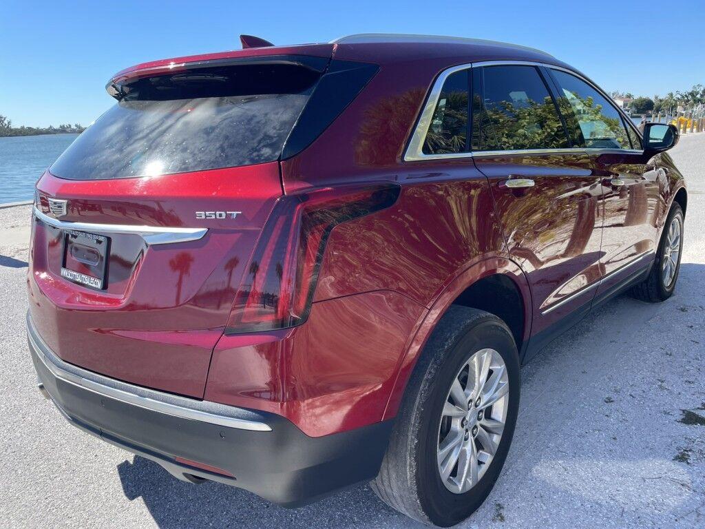 Cadillac XT5 - Thumbnail 6