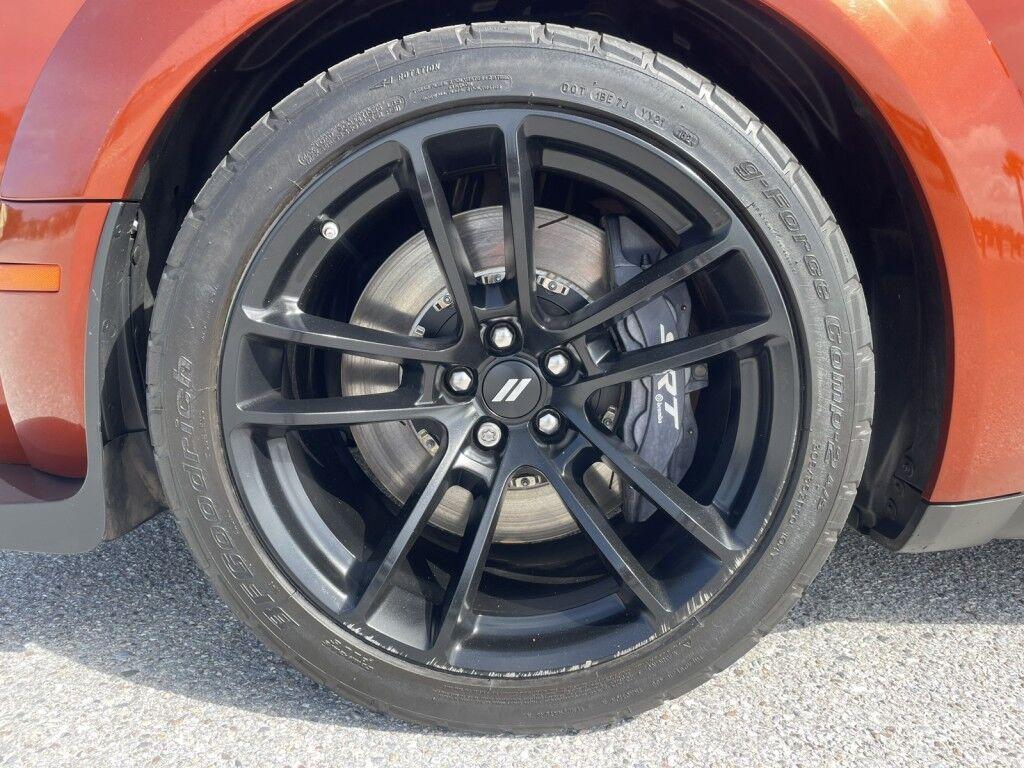 Dodge Challenger - Thumbnail 20