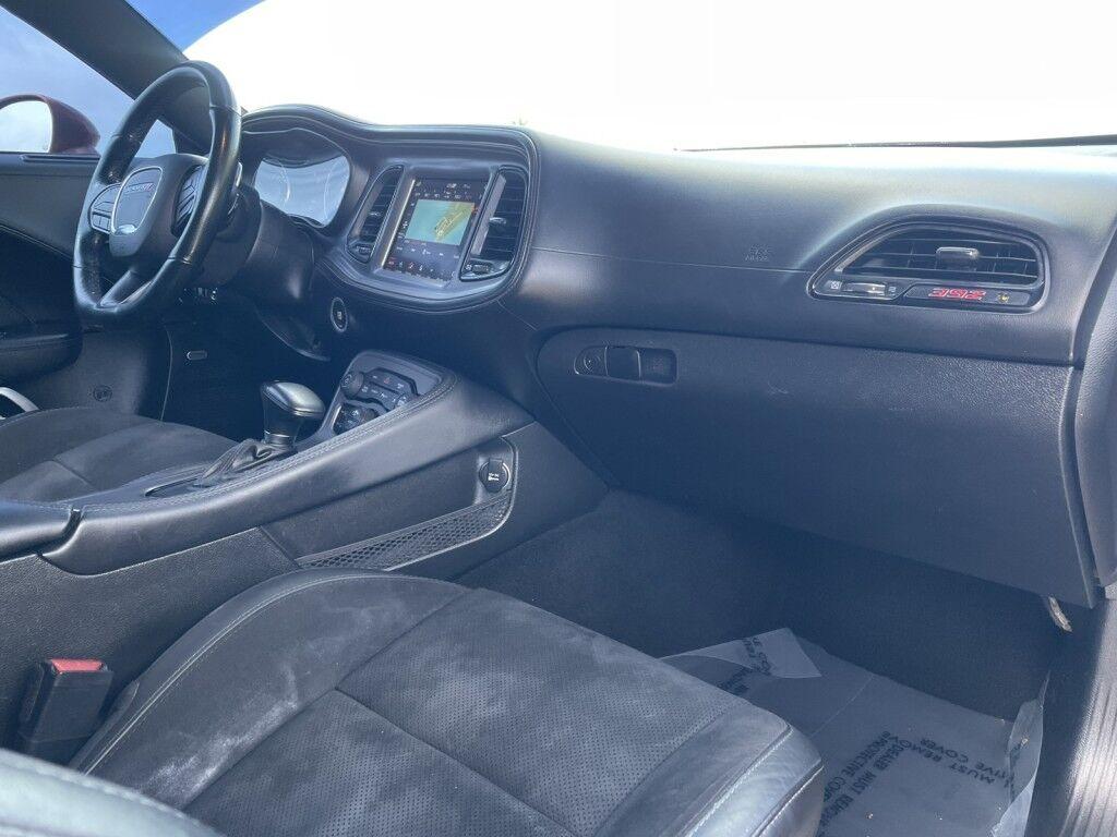 Dodge Challenger - Thumbnail 8