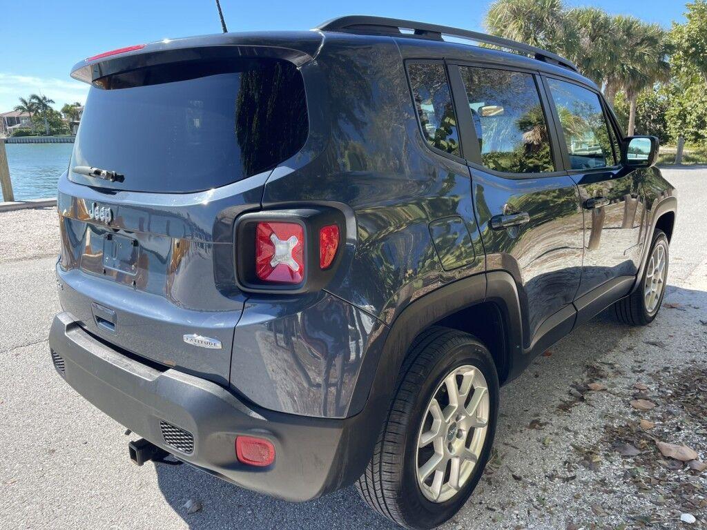 Jeep Renegade - Thumbnail 6