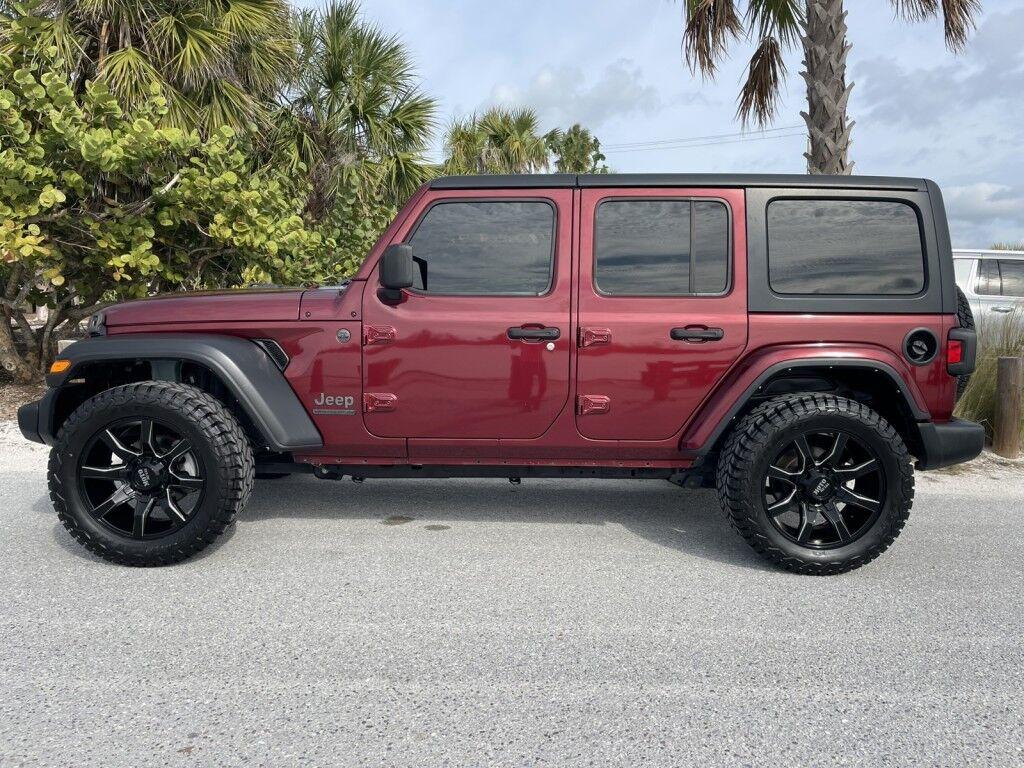 Jeep Wrangler - Thumbnail 3