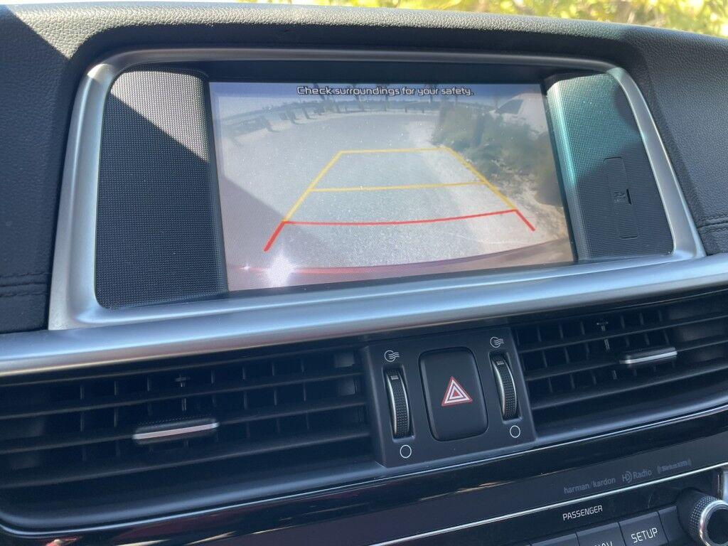 Kia Optima - Thumbnail 17