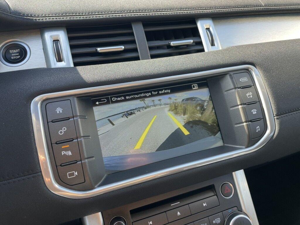 Land Rover Range Rover Evoque - Thumbnail 18