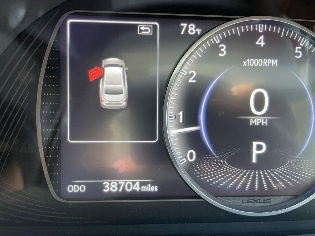 Lexus ES - Thumbnail 16