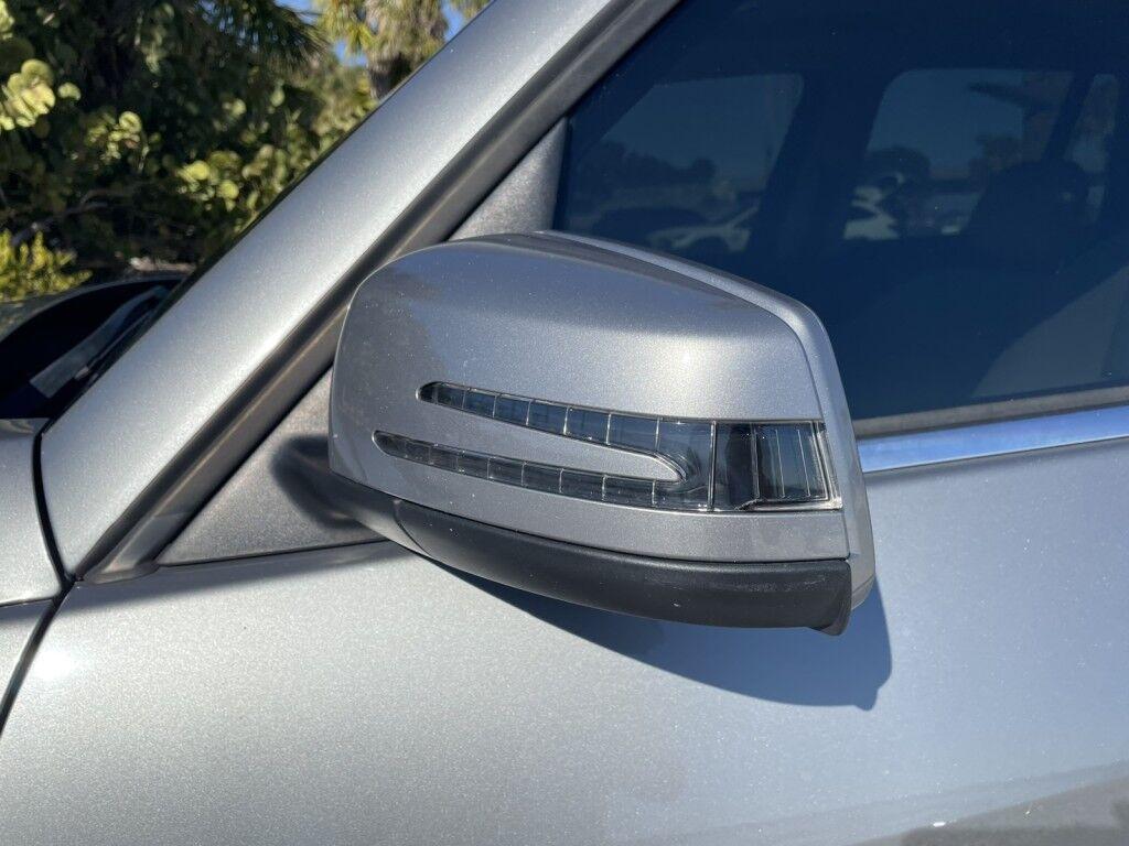 Mercedes-Benz GLK-Class - Thumbnail 20