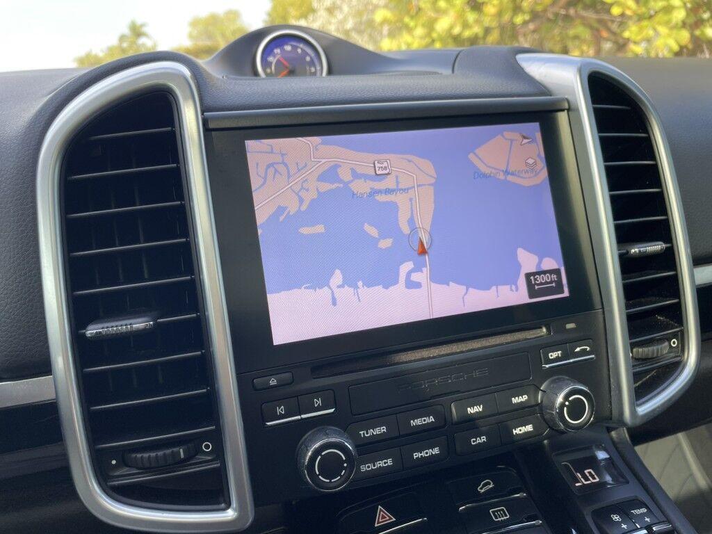 Porsche Cayenne - Thumbnail 19