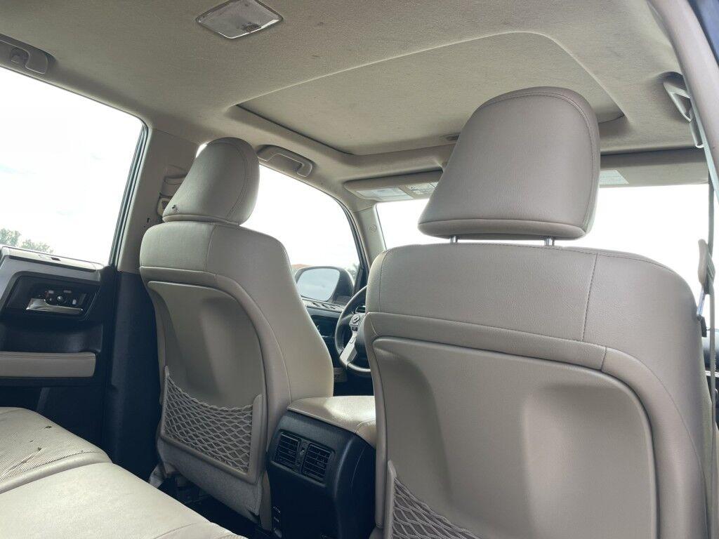 Toyota 4Runner - Thumbnail 9