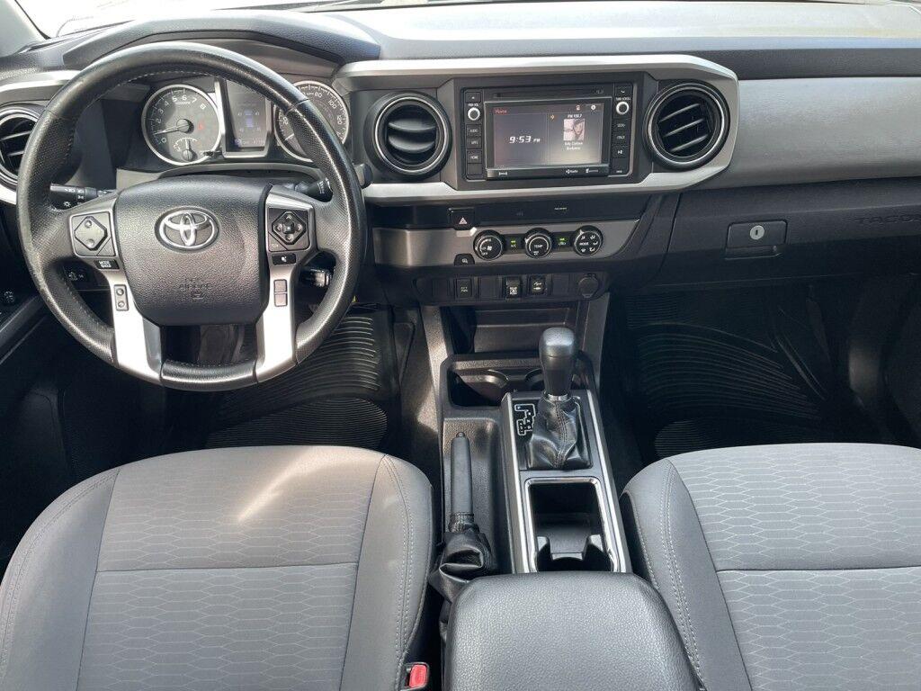 Toyota Tacoma 2WD - Thumbnail 13