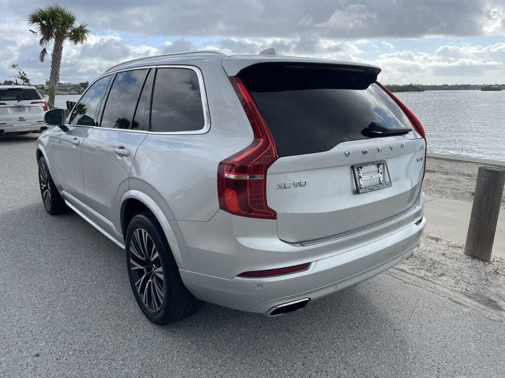 Volvo XC90 - Thumbnail 4