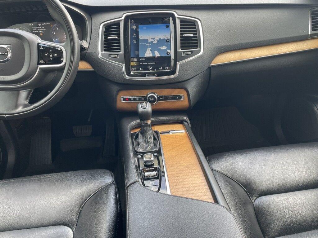 Volvo XC90 - Thumbnail 9