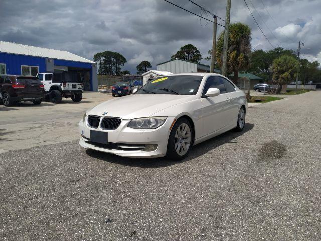 BMW 3-Series - View 1