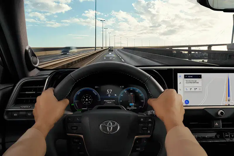 Toyota Crown In Coconut Creek, Fl - Thumbnail 3