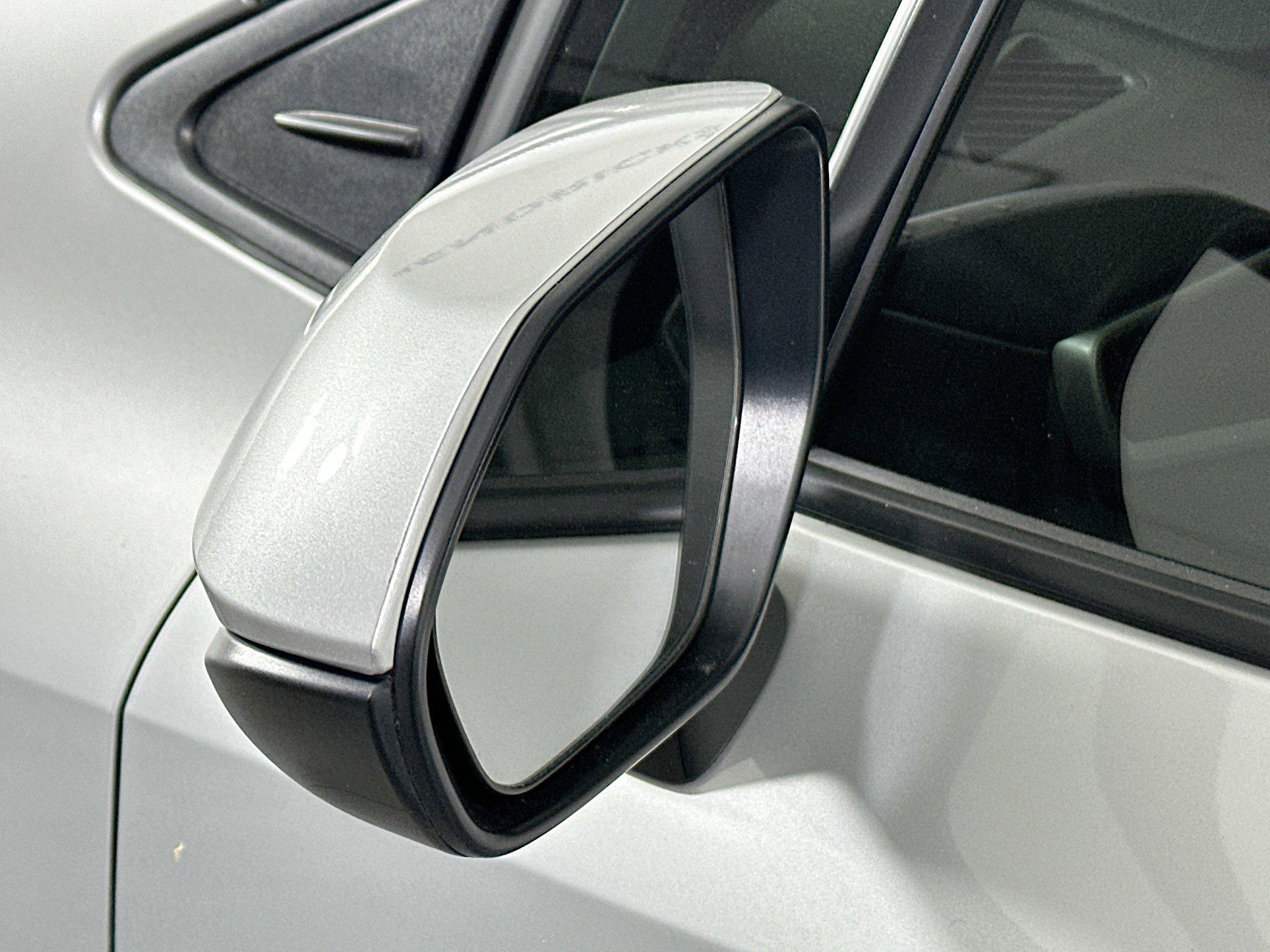 Toyota Corolla Le Fwd 4Dr Car - Thumbnail 11