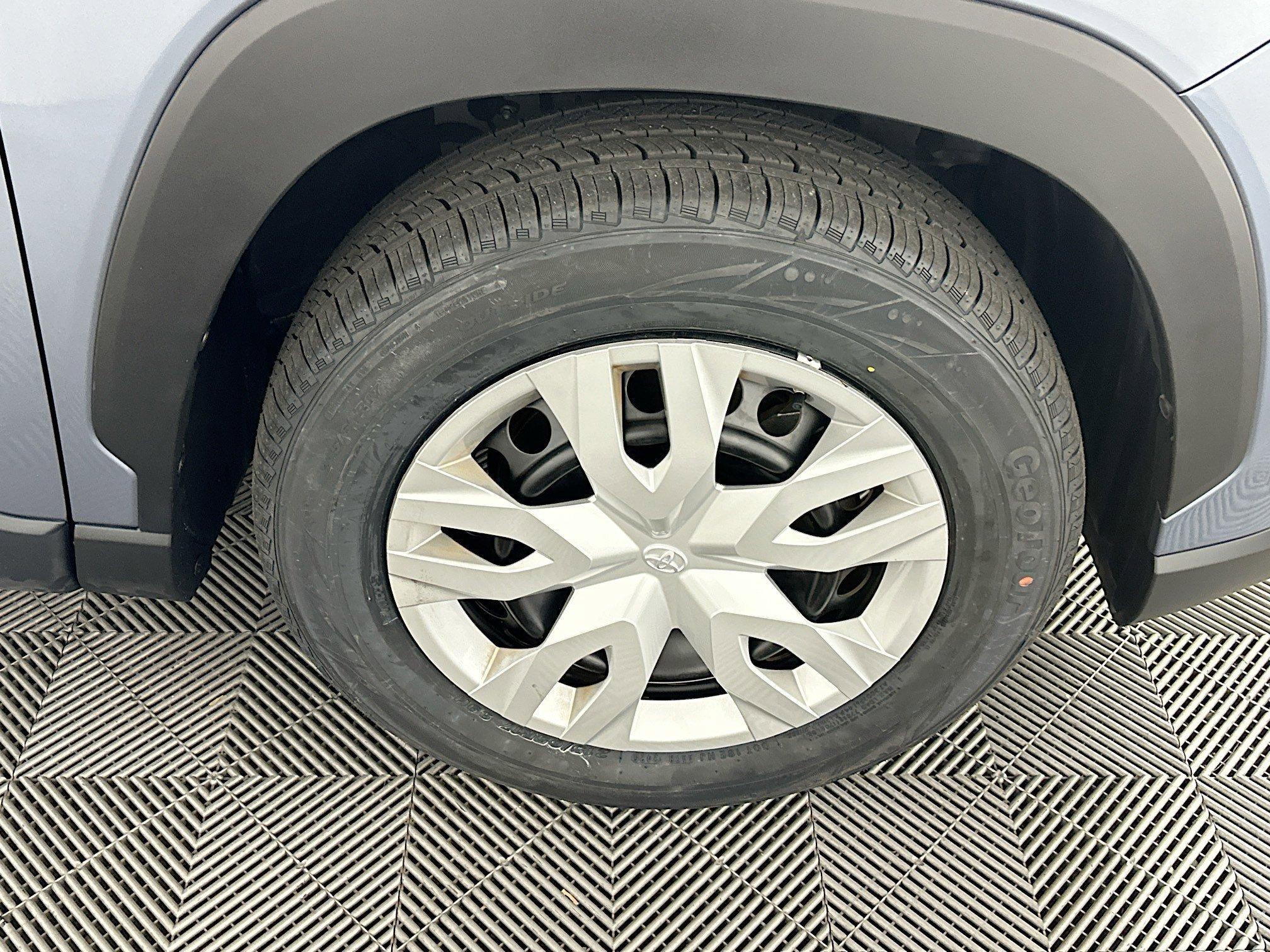 Toyota Corolla Cross L Fwd Sport Utility - Thumbnail 12