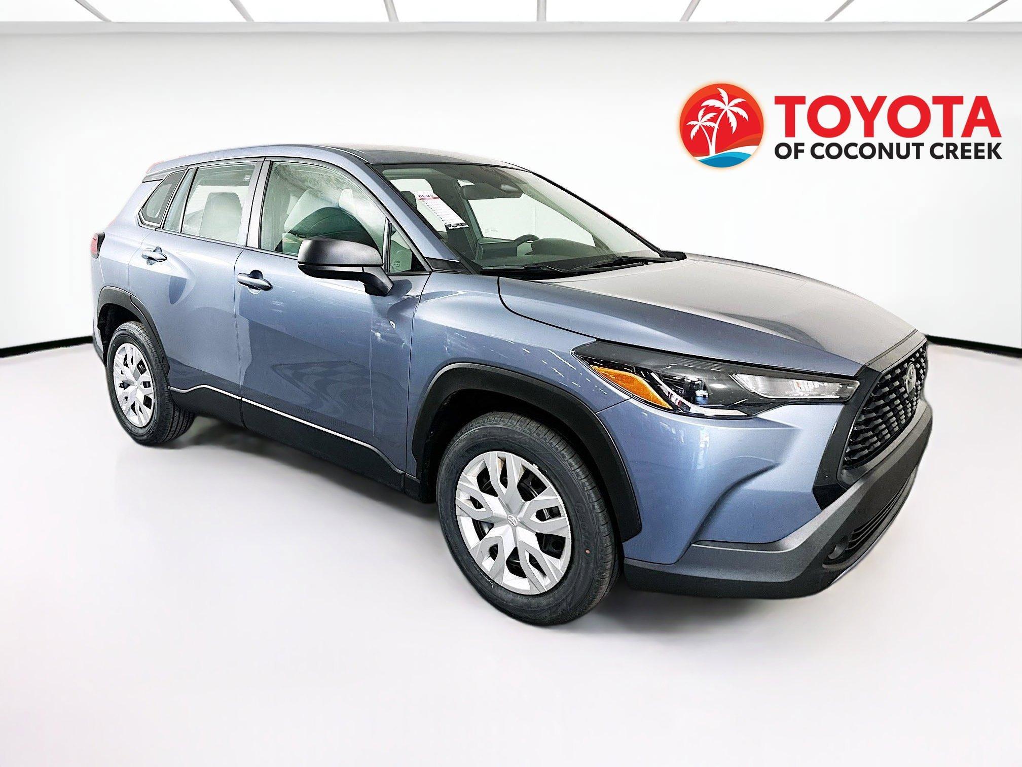 Toyota Corolla Cross L Fwd Sport Utility - Thumbnail 2