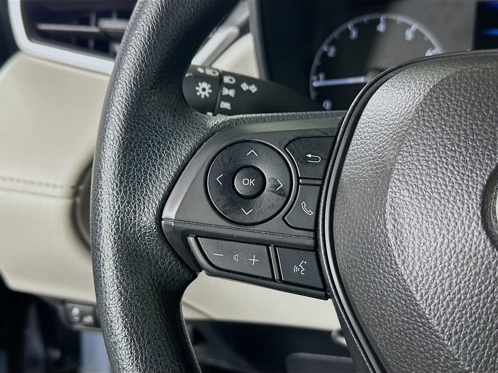 Toyota Corolla Cross L Fwd Sport Utility - Thumbnail 17