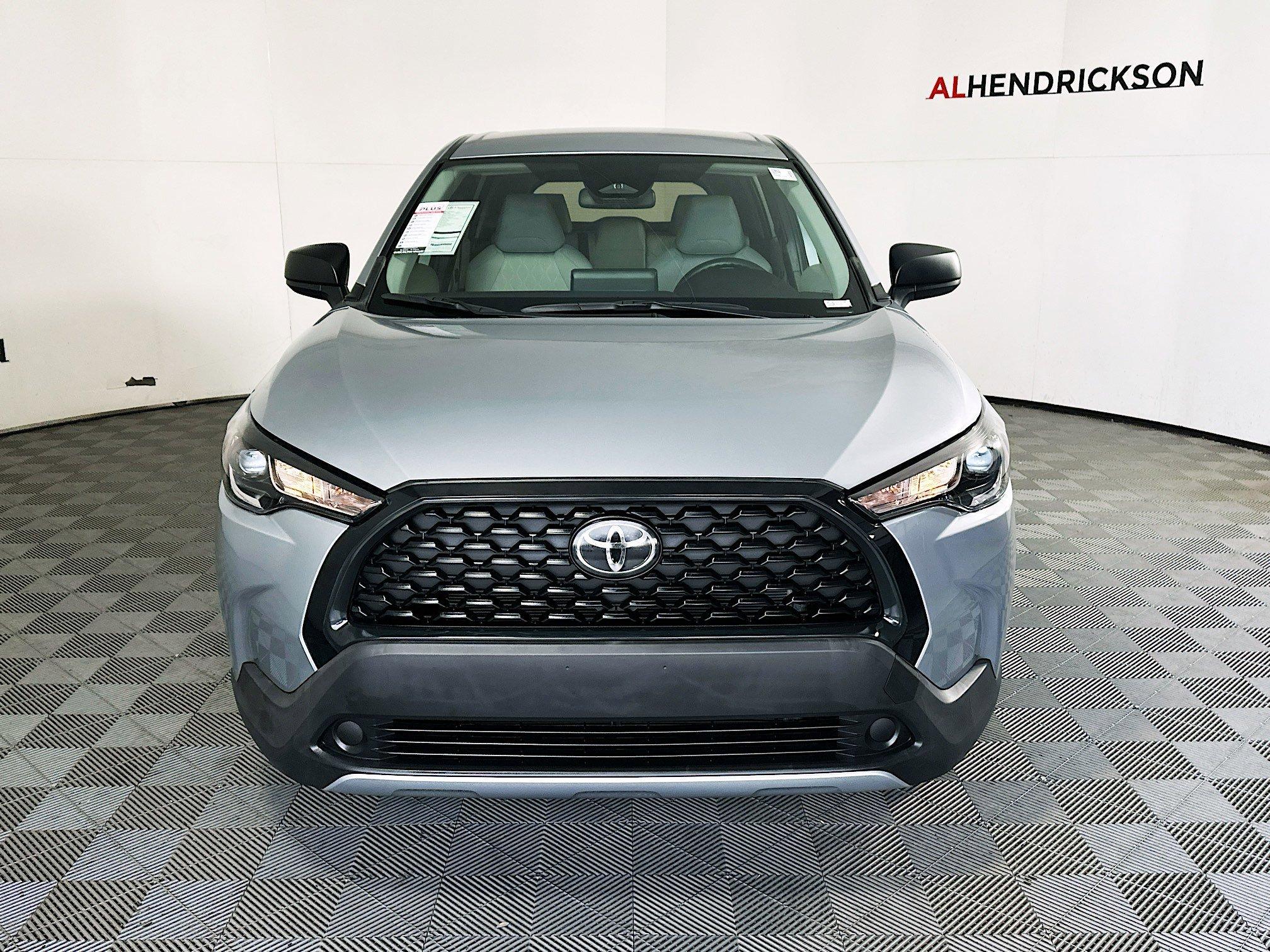 Toyota Corolla Cross L Fwd Sport Utility - Thumbnail 9