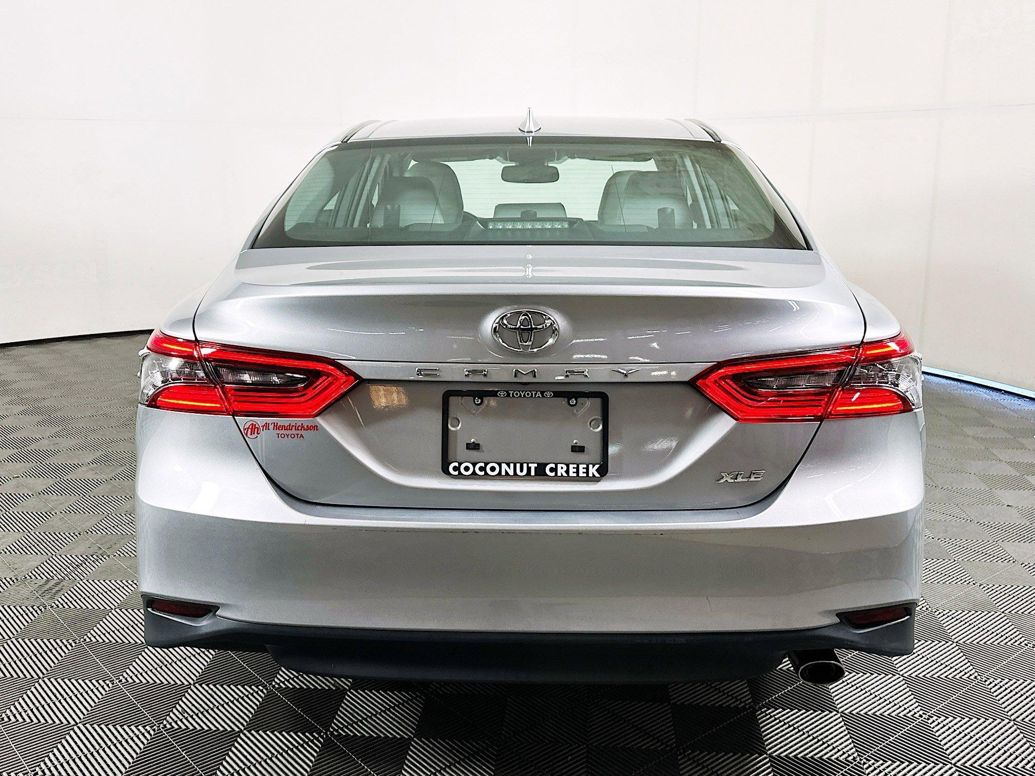 Toyota Camry Xle Fwd 4Dr Car - Thumbnail 5