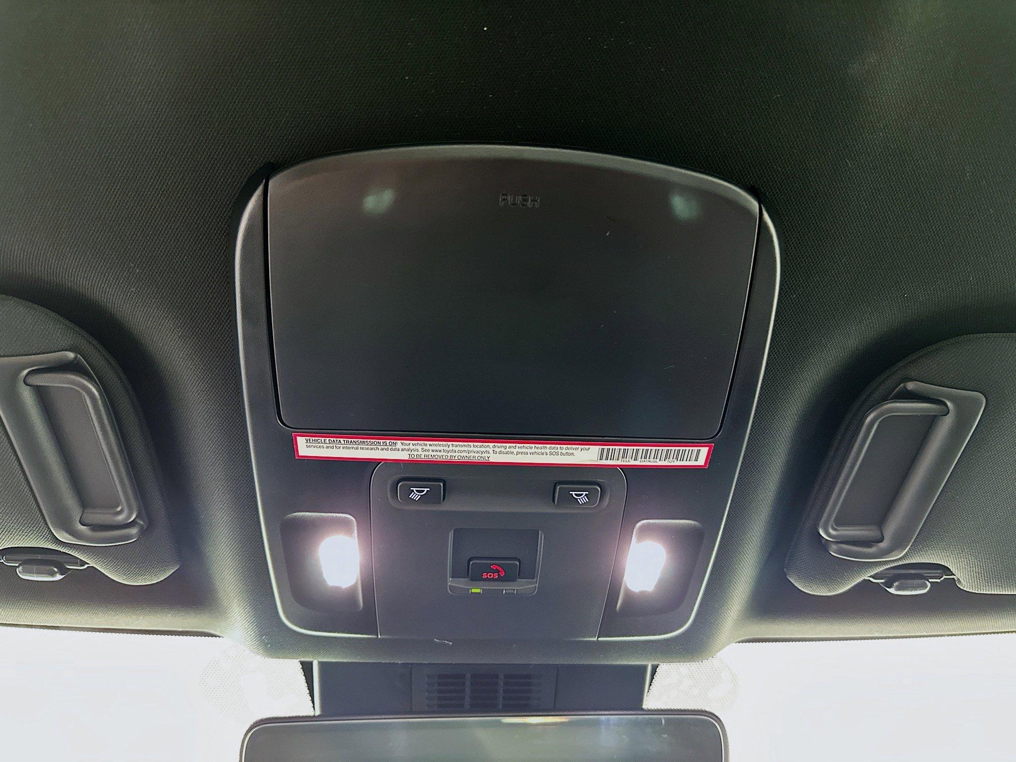 Toyota Camry Se Fwd 4Dr Car - Thumbnail 19