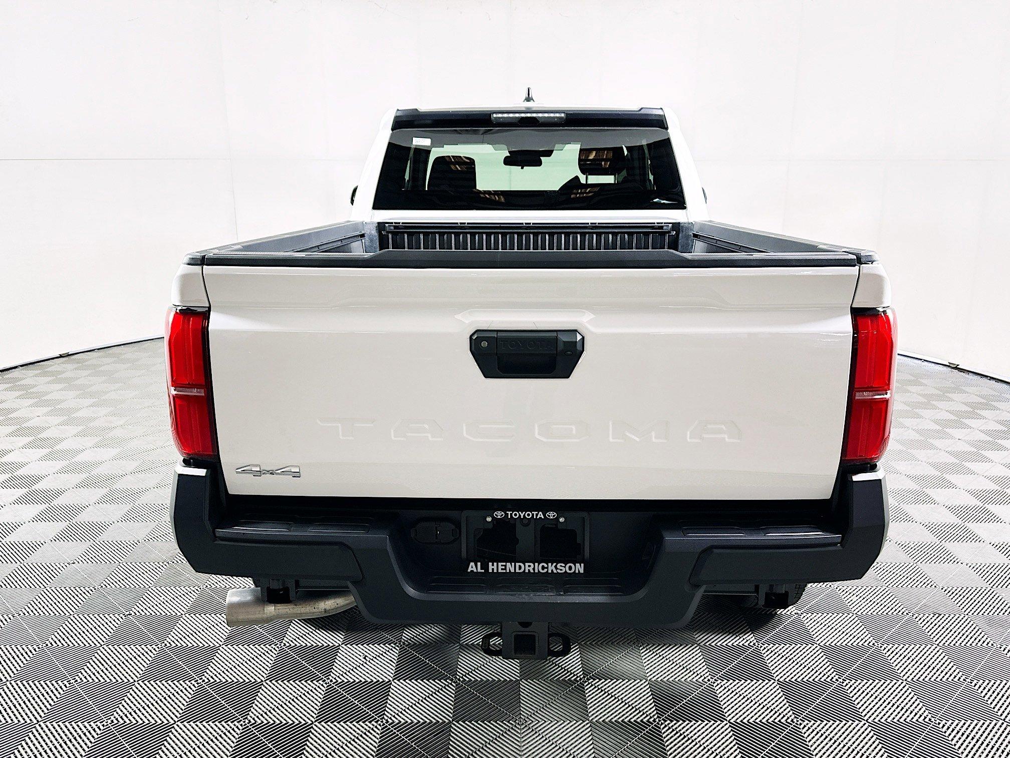 Toyota Tacoma 4Wd Sr 4Wd Extended Cab Pickup - Thumbnail 5