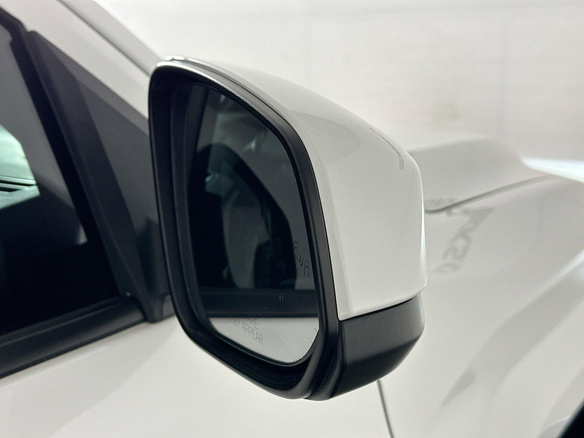 Toyota Tacoma 4Wd Sr5 4Wd Crew Cab Pickup - Thumbnail 11