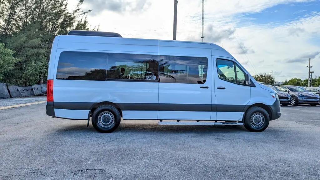 Mercedes-Benz Sprinter 2500 Passenger Van High Roof 170.0" Wb For Sale In Margate - Thumbnail 8