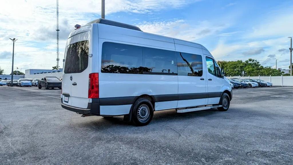 Mercedes-Benz Sprinter 2500 Passenger Van High Roof 170.0" Wb For Sale In Margate - Thumbnail 7