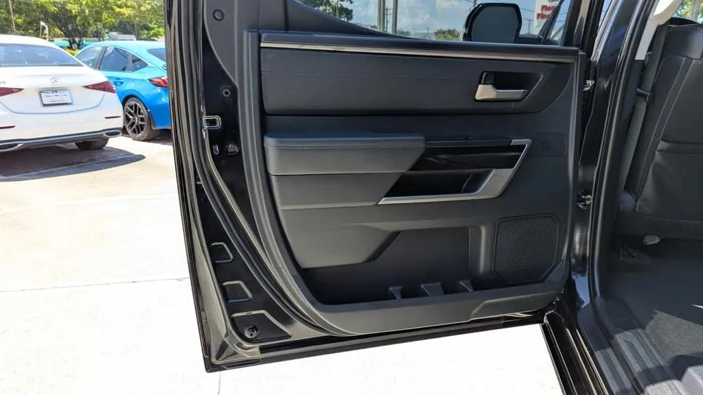 Toyota Tundra 4Wd Limited For Sale In West Palm - Thumbnail 13