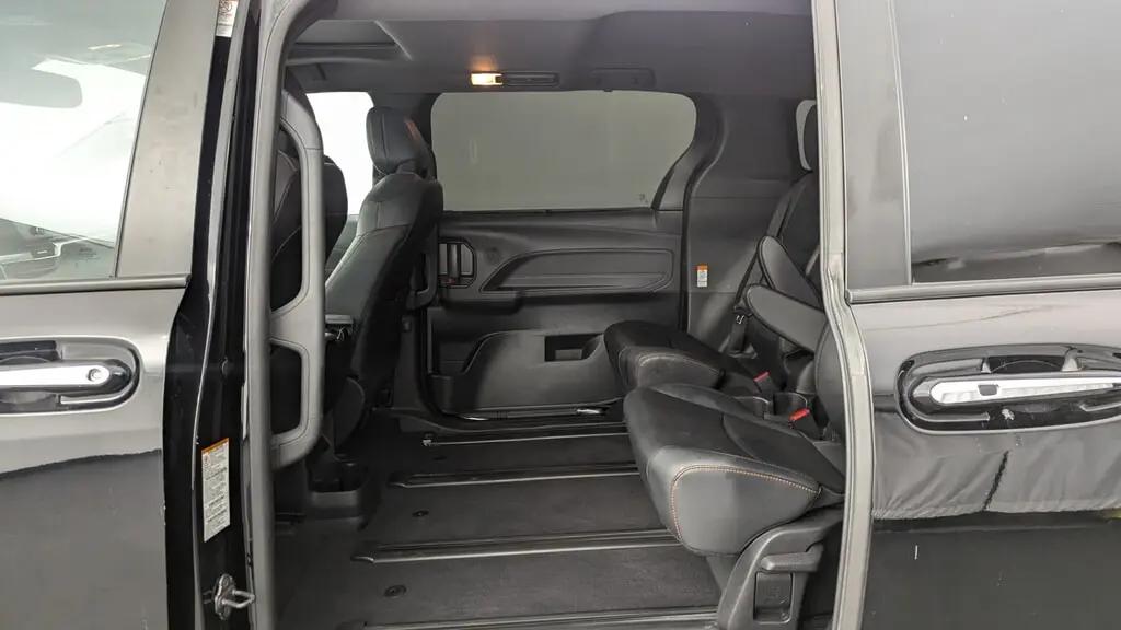 Toyota Sienna Xse For Sale In Margate - Thumbnail 15