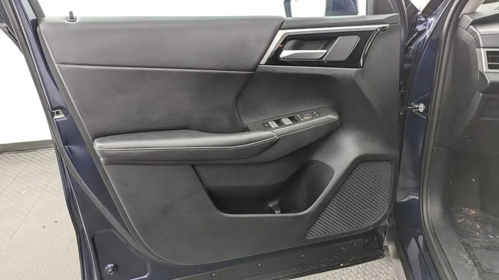 Mitsubishi Outlander Se For Sale In Orlando - Thumbnail 12