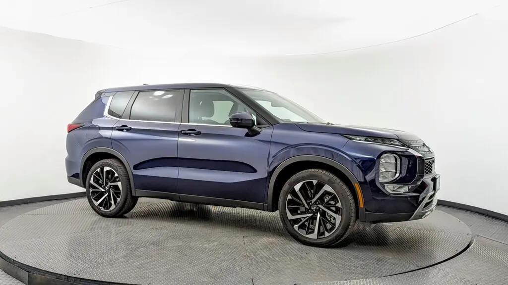 Mitsubishi Outlander Se For Sale In Orlando - Thumbnail 8