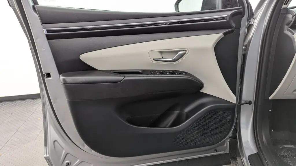 Hyundai Tucson Sel For Sale In Miami - Thumbnail 12