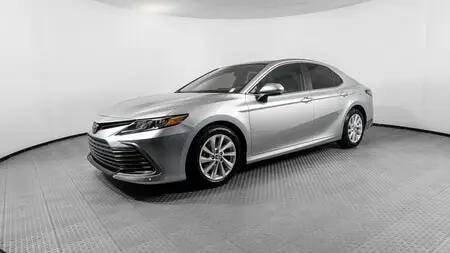 Toyota Camry Se For Sale In West Palm - Thumbnail 14