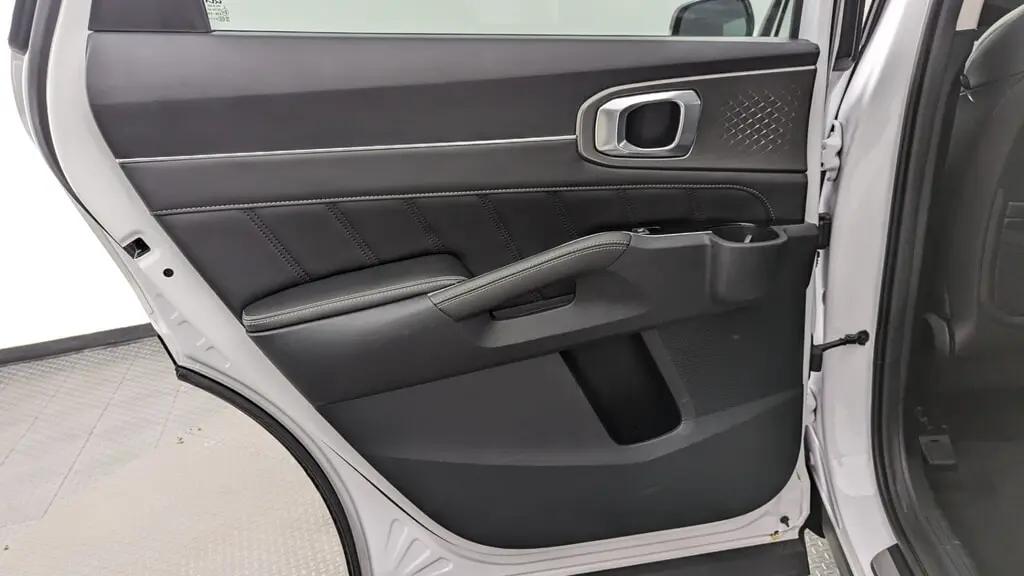 Kia Sorento Sx For Sale In Miami - Thumbnail 15