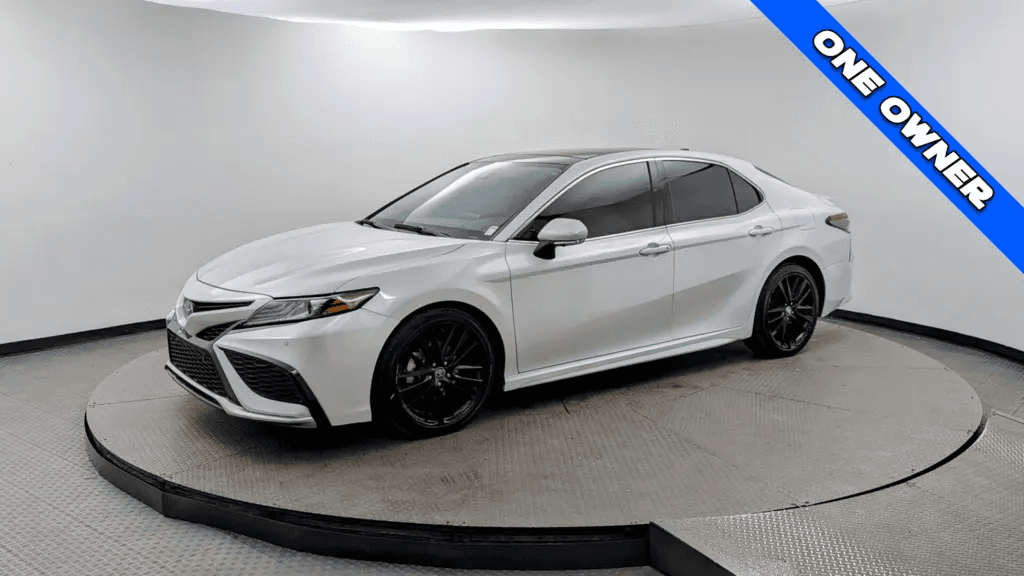 Toyota Camry Xse V6 For Sale In Margate - View 1